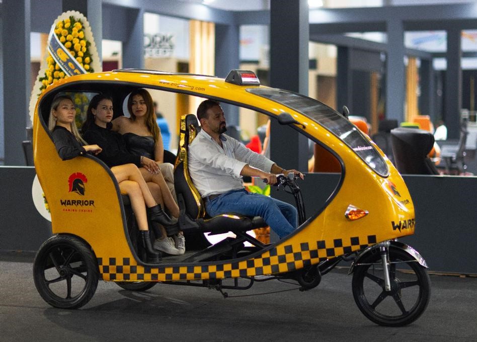 VELOTAXI